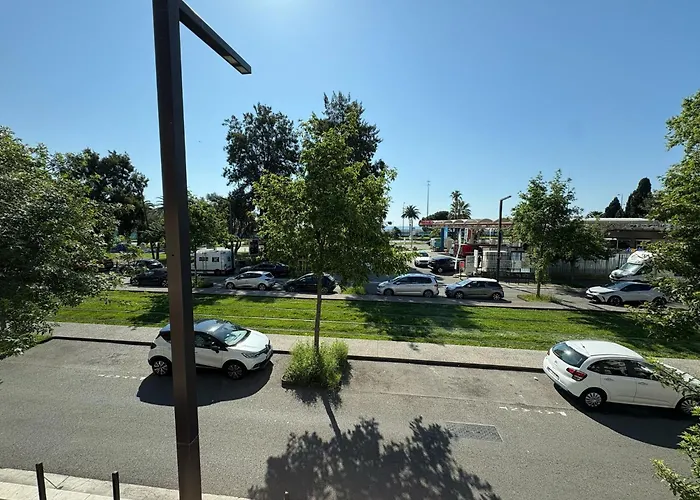 Studio Cassin - Next To Tramway Line 2 Near Airport