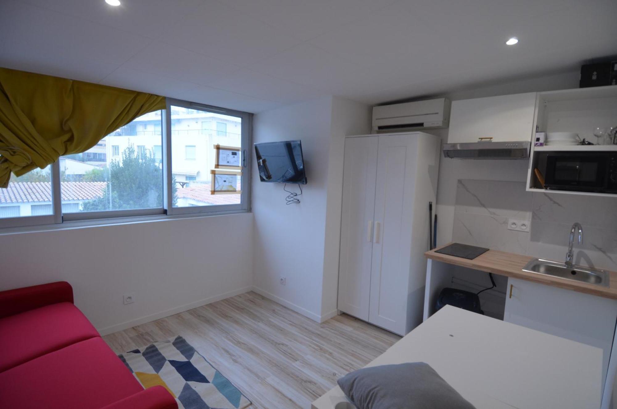 Apartment Cassin - Next To Tramway Line 2 Near Airport Nice