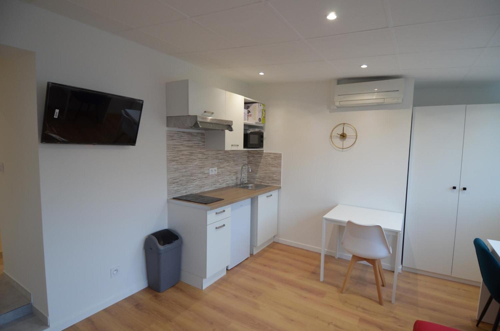 Apartment Cassin - Next To Tramway Line 2 Near Airport Nice